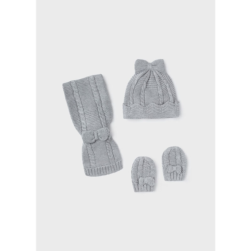 9430 Conjunto gorro bufanda  gris recién nacido niña Mayoral. ROPA PARA BEBES - DE 0 5 AÑOS INVIERNO GORROS , BUFANDAS GUANTES 