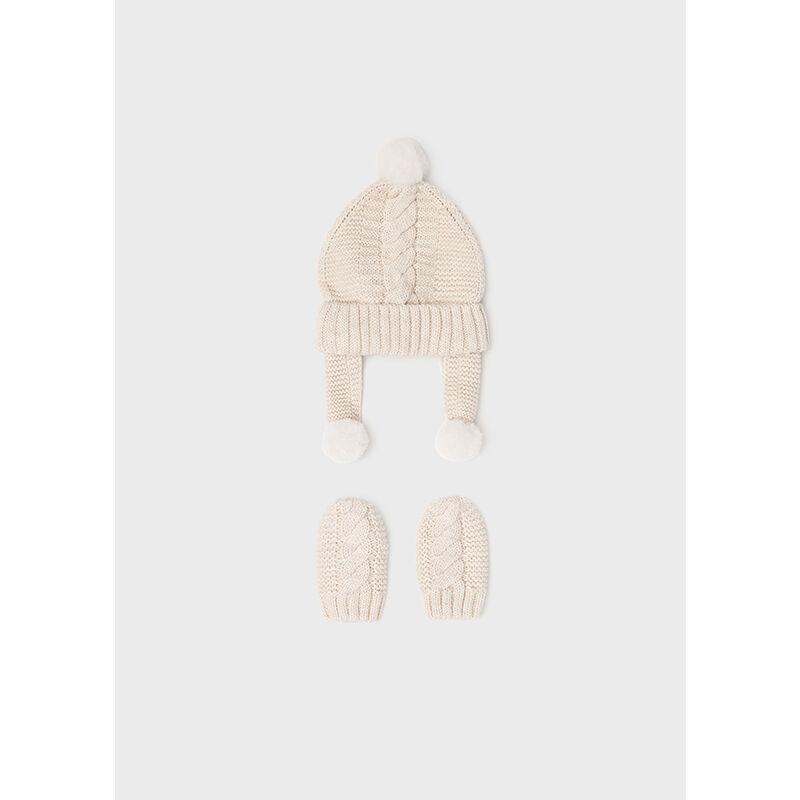 9433 CONJUNTO DE GORRO Y MANOPLAS MAYORAL. ROPA PARA BEBES - DE 0 5 AÑOS INVIERNO GORROS , BUFANDAS GUANTES Y COMPLEMENTOS . TA