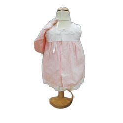 31025 JESUSIN CON CAPOTA ROSA LOR MIRAL. ROPA PARA BEBES ,PREMAMA Y COLEGIAL - DE 0 5 AÑOS . TALLAS 9 meses. 