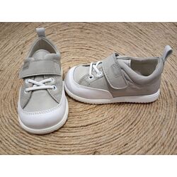 Y1408 ZAPATO PIEL CABRA NATUR GRIS PIEL CAMINITO. ZAPATOS PARA BEBE - CALZADO NIÑO Playeros NIÑA OUTLET . CALZADO 20. 