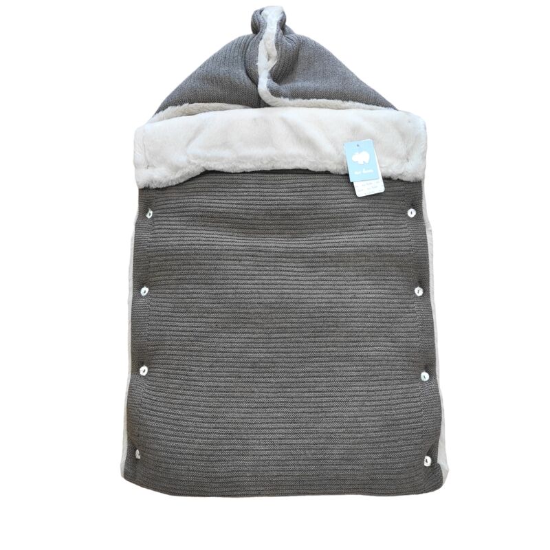 SA Saco capucha forrado pelo "FASCINACION"  Mac Ilusion. ROPA PARA BEBES ,PREMAMA Y COLEGIAL - DE 0 5 AÑOS INVIERNO . Color