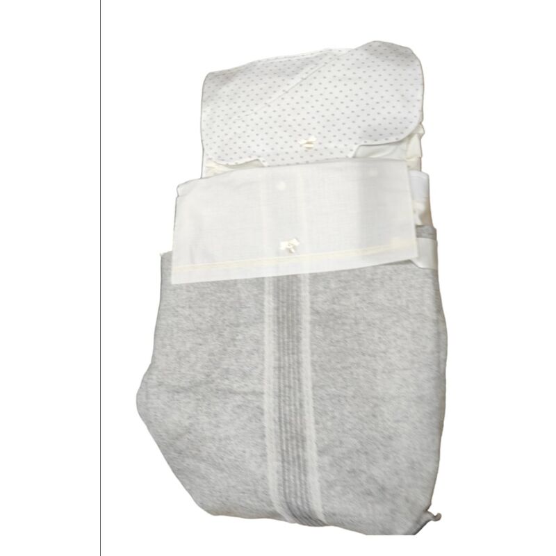 SACO COCHE 7207--LAINEGR UZTURRE. COCHECITOS-CARRICOCHES PARA BEBE SACOS Y TEXTILES DE CAPAZO SOBRE PUNTO . Color GRIS . 