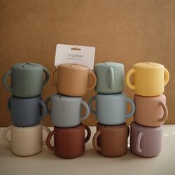 47925 TAZA PARA SNACK SILICONA SOLID CAMBRIDGE BLUE 8.5X8.5X14.5 CM MUSHIE. PUERICULTURA Y COMPLEMENTOS PARA BEBES . Color 0. 
