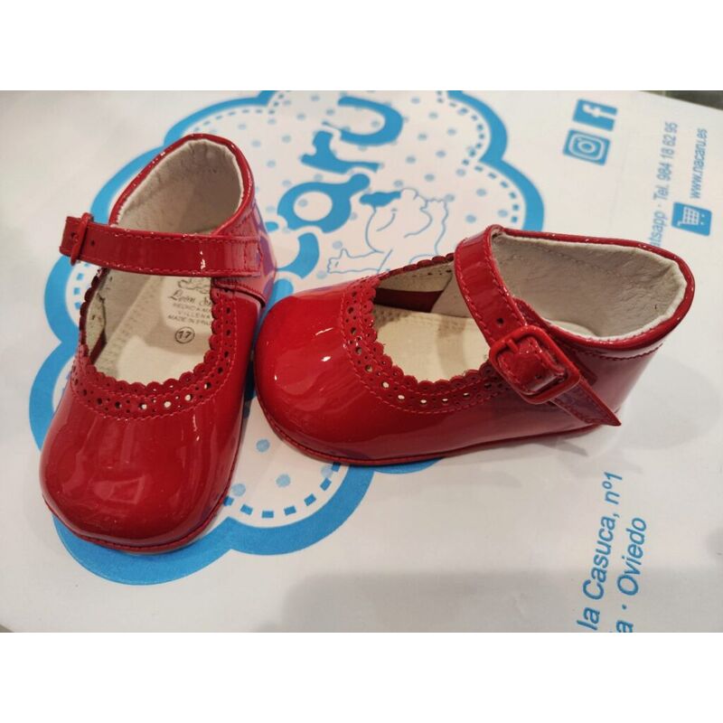 PEUCA 2603 CHAROL ROJO MERCEDITAS LEON SHOES. ZAPATOS PARA BEBE - CALZADO NIÑA OUTLET NIÑO . CALZADO 17. PEUCA 2603 CHAROL ROJO MERCEDITAS LEON SHOES. ZAPATOS PARA BEBE - CALZADO NIÑA OUTLET NIÑO . CALZADO 17.