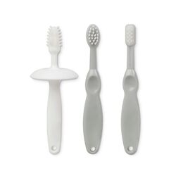 2720 Cepillo de dientes gris Kiokids. PUERICULTURA Y COMPLEMENTOS PARA BEBES - BAÑO ACCESORIOS DE . Color GRIS . 
