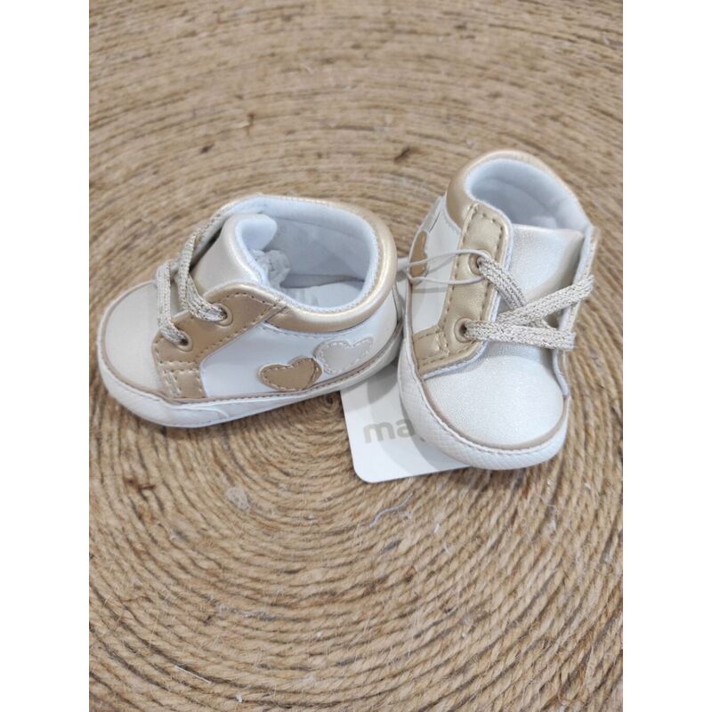 9790 DEPORTIVAS FANTASIA MAYORAL. ZAPATOS PARA BEBE - CALZADO Peucas Deportivas . CALZADO 15. 