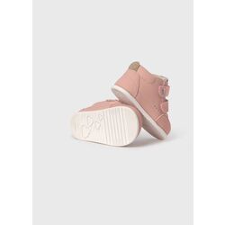 42500 DEPORTIVA RESPETUOSA MELOCOTÓN MAYORAL. ZAPATOS PARA BEBE - CALZADO Peucas Deportivas NIÑA . CALZADO 18. 
