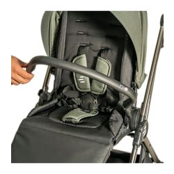 Silla de paseo reversible Eolia Niu. COCHECITOS-CARRICOCHES PARA BEBE SILLAS DE PASEO . Color OLIVE. 