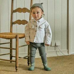 01ATTIPAS SEA LION KHAKI JOYKIDS. ZAPATOS PARA BEBE - CALZADO NIÑO NIÑA CHANCLAS Y CANGREJERAS ZAPATILLAS DE LONETAS . CALZADO