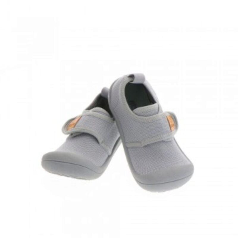 ZAPATILLAS SKIN SHOES GREY ATTIPAS JOYKIDS. ZAPATOS PARA BEBE - CALZADO NIÑA CHANCLAS Y CANGREJERAS ZAPATILLAS DE LONETAS .