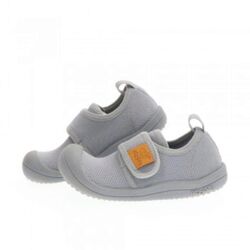 ZAPATILLAS SKIN SHOES GREY ATTIPAS JOYKIDS. ZAPATOS PARA BEBE - CALZADO NIÑA CHANCLAS Y CANGREJERAS ZAPATILLAS DE LONETAS .
