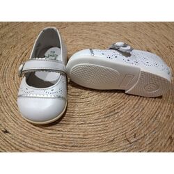 2211 ZAPATO NACAR GIOVI. ZAPATOS PARA BEBE - CALZADO NIÑA . CALZADO 18. 