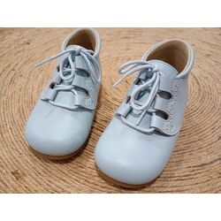 B2133 BOTA INGLESA NAPA CELESTE PISO AL TONO  PANYNO. ZAPATOS PARA BEBE - CALZADO NIÑA NIÑO OUTLET . CALZADO 19. 