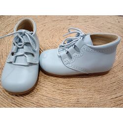 B2133 BOTA INGLESA NAPA CELESTE PISO AL TONO  PANYNO. ZAPATOS PARA BEBE - CALZADO NIÑA NIÑO OUTLET . CALZADO 19. 