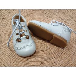 B1803 ZAPATO INGLES ABIERTO  NAPA PANYNO. ZAPATOS PARA BEBE - CALZADO NIÑA NIÑO . CALZADO 18. Color Celeste. 