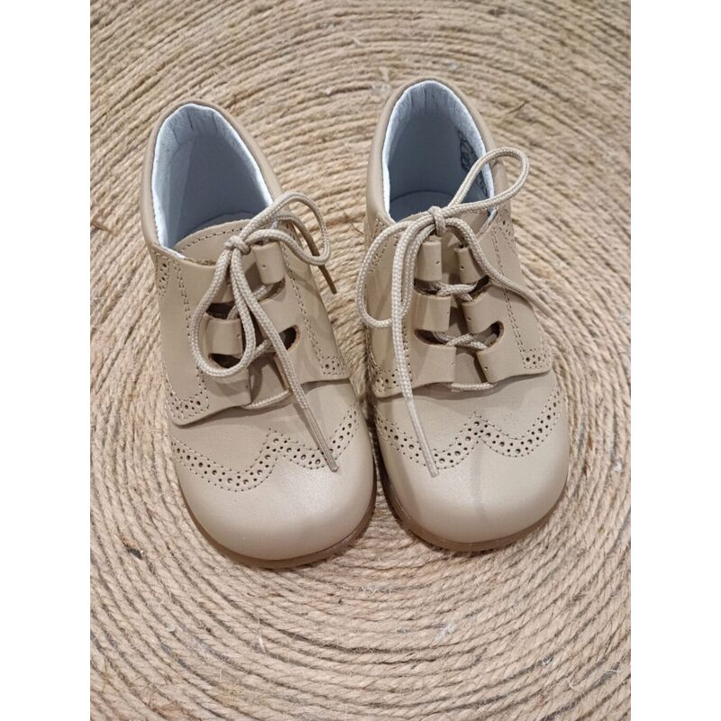 1038 ZAPATO BOTA INGLESA NAPA CAMEL GIOVI. OUTLET ZAPATOS PARA BEBE - CALZADO NIÑA NIÑO . CALZADO 21. 1038 ZAPATO BOTA INGLESA NAPA CAMEL GIOVI. OUTLET ZAPATOS PARA BEBE - CALZADO NIÑA NIÑO . CALZADO 21.