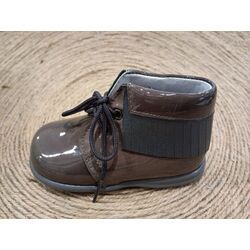 2370 Zapato Bota charol Altamira Viseu giovi. ZAPATOS PARA BEBE - CALZADO NIÑO OUTLET NIÑA . CALZADO 21. 