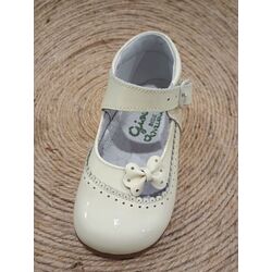 2449 ZAPATO BOTA ABIERTO CHAROL BEIG GIOVI. ZAPATOS PARA BEBE - CALZADO NIÑA OUTLET . CALZADO 21. 