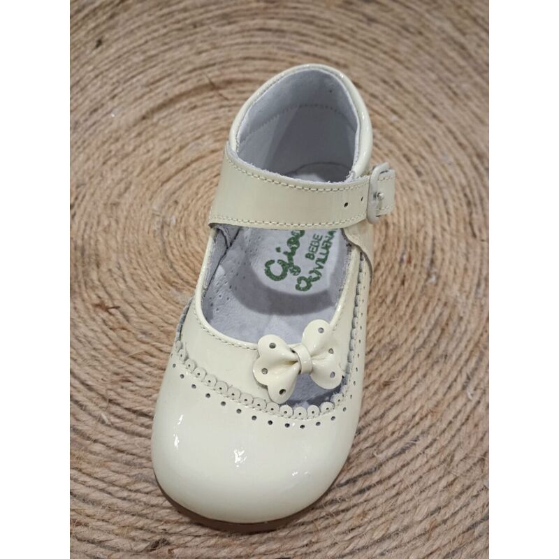 2449 ZAPATO BOTA ABIERTO CHAROL BEIG GIOVI. ZAPATOS PARA BEBE - CALZADO NIÑA OUTLET . CALZADO 21. 2449 ZAPATO BOTA ABIERTO CHAROL BEIG GIOVI. ZAPATOS PARA BEBE - CALZADO NIÑA OUTLET . CALZADO 21.