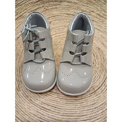 1038 ZAPATO BOTA INGLES CHAROL GRIS GIOVI. OUTLET ZAPATOS PARA BEBE - CALZADO NIÑA NIÑO Botas ROPA BEBES ,PREMAMA Y COLEGIAL DE