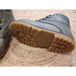2127  Bota de piel alta con cordón gris Giovi. ZAPATOS PARA BEBE - CALZADO NIÑO Botas NIÑA OUTLET . CALZADO 20. 