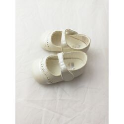 MERCEDES 7632 NACAR  PICADO Y CINTA  GIOVI. ZAPATOS PARA BEBE - CALZADO Peuca de Niña Bautizo OUTLET . CALZADO 16. 