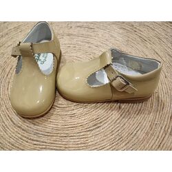 813 ZAPATO NIÑA CHAROL GRIS PERLA GIOVI. ZAPATOS PARA BEBE - CALZADO NIÑA . CALZADO 22. 