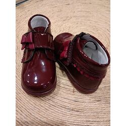 BOTA 2507 CHAROL BURDEOS GIOVI. ZAPATOS PARA BEBE - CALZADO NIÑA Botas OUTLET . CALZADO 18. 
