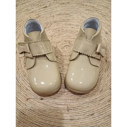 BOTA 2507 CHAROL PIEDRA  GIOVI. ZAPATOS PARA BEBE - CALZADO NIÑA Botas OUTLET . CALZADO 18. 