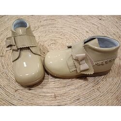 BOTA 2507 CHAROL PIEDRA  GIOVI. ZAPATOS PARA BEBE - CALZADO NIÑA Botas OUTLET . CALZADO 18. 
