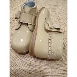 BOTA 2507 CHAROL PIEDRA  GIOVI. ZAPATOS PARA BEBE - CALZADO NIÑA Botas OUTLET . CALZADO 18. 