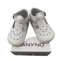 A3103 SANDALIA NACARADA BLANCA PANYNO. ZAPATOS PARA BEBE - CALZADO Peuca de Niño Bautizo verano ,Sandalias OUTLET . CALZADO 16. 