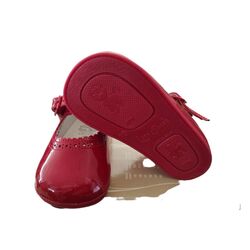PEUCA 2603 CHAROL ROJO MERCEDITAS LEON SHOES. ZAPATOS PARA BEBE - CALZADO NIÑA OUTLET NIÑO . CALZADO 19. 