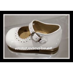 ZAPATO NIÑA CHAROL BLANCO  B2012 PANYNO. ZAPATOS PARA BEBE - CALZADO NIÑA OUTLET NIÑO . CALZADO 19. 