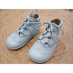 B1933 ZAPATO BOTA INGLESA NAPA CELESTE Y SUELA ARENA  PANYNO. ZAPATOS PARA BEBE - CALZADO NIÑA Botas NIÑO OUTLET . CALZADO 21. 
