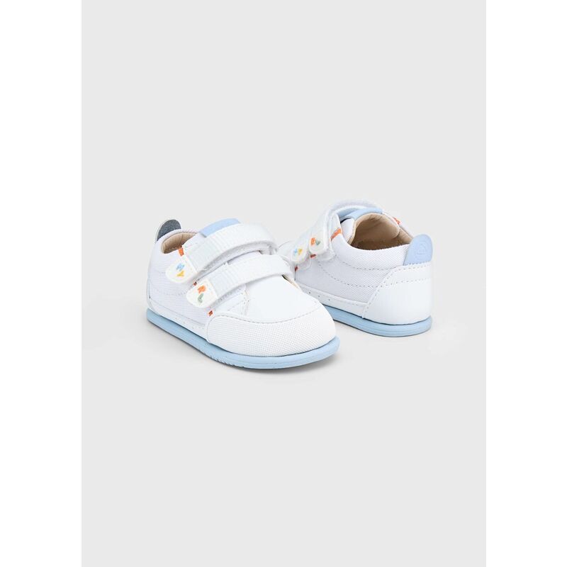 41656 Deportiva respetuoso Mayoral. ZAPATOS PARA BEBE - CALZADO NIÑA Playeros NIÑO ZAPATILLAS DE LONETAS . CALZADO 18. Color