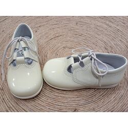 903 ZAPATO INGLES ABIERTO CORDÓNCHAROL BEIGE GIOVI. ZAPATOS PARA BEBE - CALZADO NIÑA NIÑO OUTLET . CALZADO 24. 