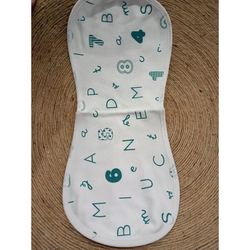 17 TOALLA DE BAÑO GARVEL. PUERICULTURA Y COMPLEMENTOS PARA BEBES - COMIDA BABEROS . Color Verde. 