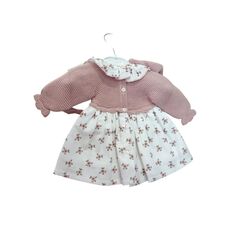 31784 VESTIDO  CON CAPOTA CON CUERPO DE PUNTO Y TELADE FLORES TONY. ROPA PARA BEBES ,PREMAMA Y COLEGIAL - DE 0 5 AÑOS INVIERNO