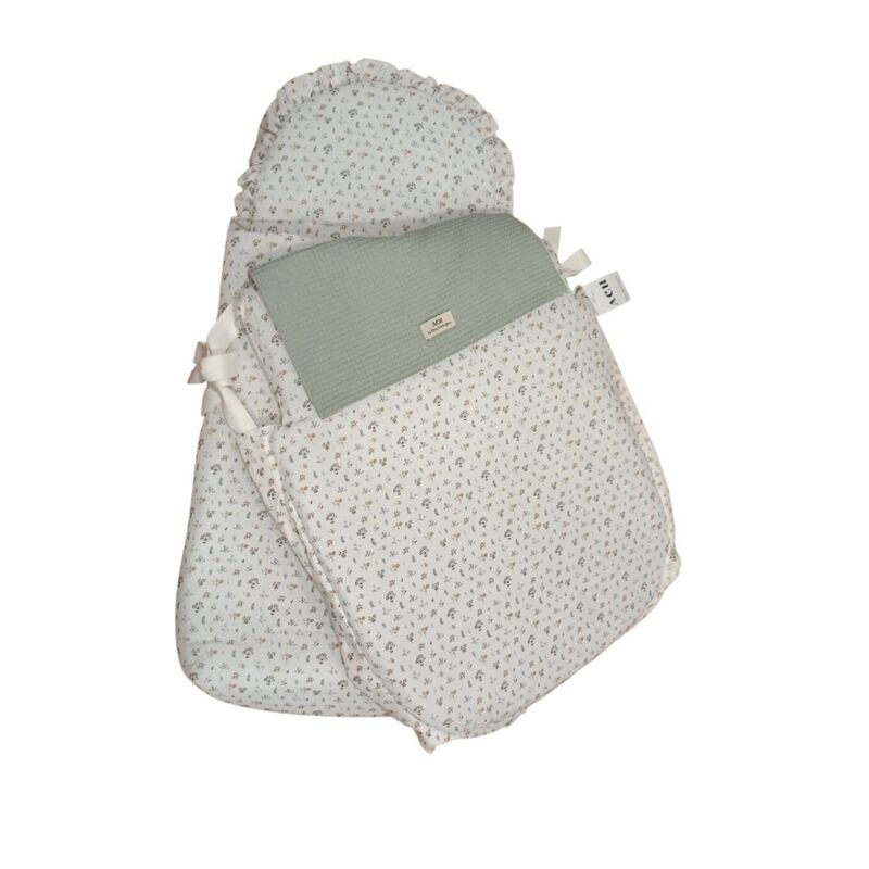 SACO 3 usos 510 verde artesanía Chari. COCHECITOS-CARRICOCHES PARA BEBE SACOS Y TEXTILES DE CAPAZO SOBRE PUNTO . Color Verde. 
