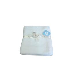 AM 872 Manta de punto  Sardón. COCHECITOS-CARRICOCHES PARA BEBE SACOS Y TEXTILES CHALES MANTAS . Color Blanco. 