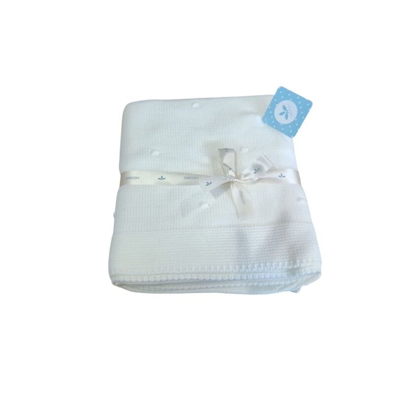 AM 872 Manta de punto  Sardón. COCHECITOS-CARRICOCHES PARA BEBE SACOS Y TEXTILES CHALES MANTAS . Color CRUDO. 
