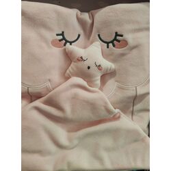 25426 Conjunto de manta y doudou ysabel mora. MOBILIARIO Y DECORACION PARA BEBE - ROPA CUNA MINICUNA MANTAS CUNAS . Color Rosa. 