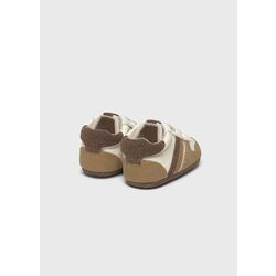 9953 DEPORTIVAS SUELA MAYORAL. ROPA PARA BEBES ,PREMAMA Y COLEGIAL - DE 0 5 AÑOS INVIERNO RECIEN NACIDO 0-1M 50CM . CALZADO 000