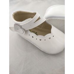 2527 PEUCA CHAROL BLANCO CON PRESUELA GIOVI. ZAPATOS PARA BEBE - CALZADO Peuca de Niña Bautizo verano ,Sandalias . CALZADO 18. 
